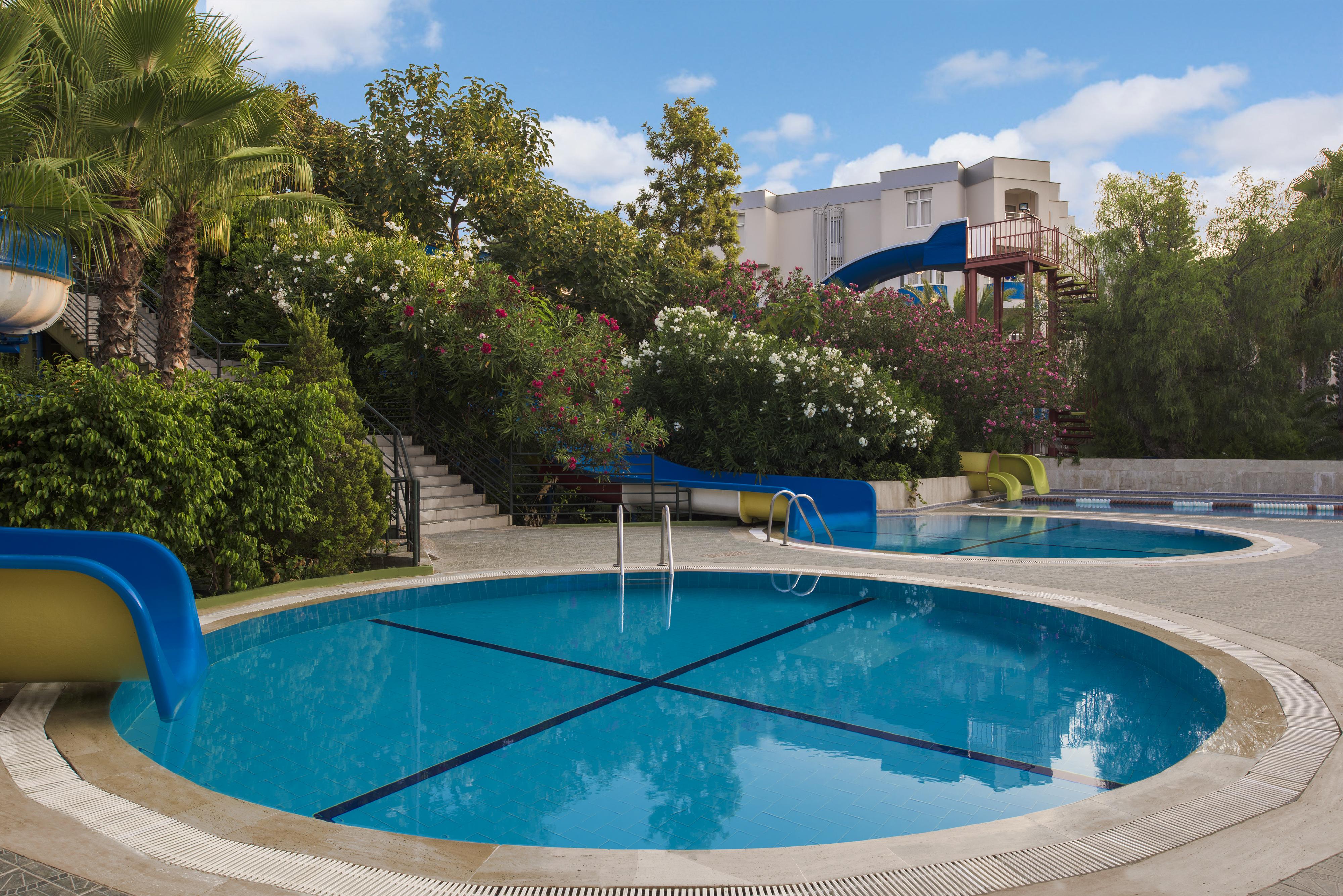 Botanik Hotel And Resort Okurcalar Exterior photo